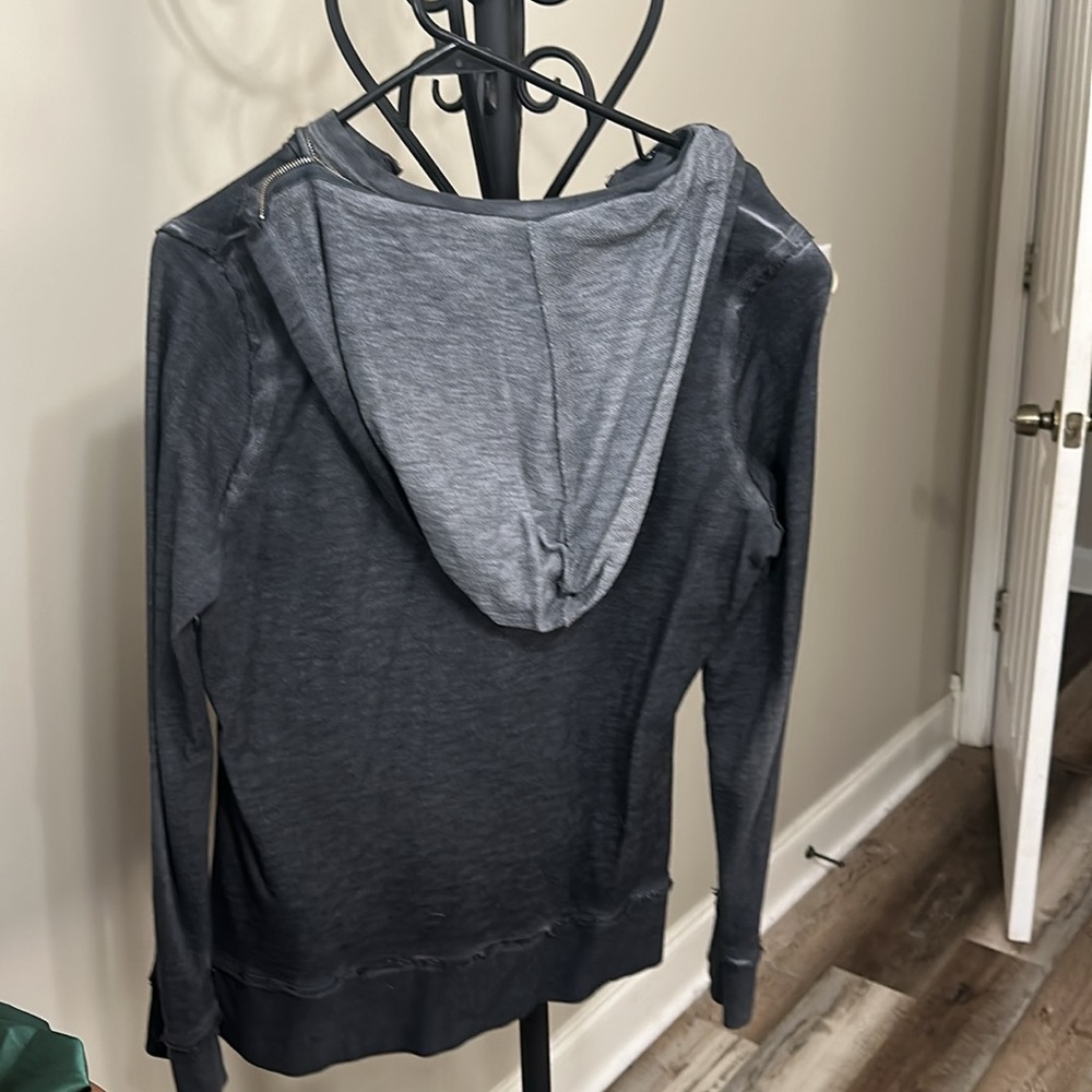 Harley-Davidson Black Distressed Script Logo Hoodie - Picture 3 of 5